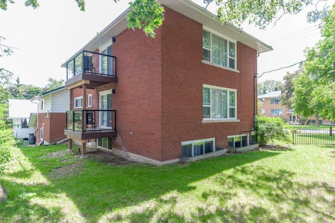 Entire 2 Bedroom Apartment Uptown Waterloo - E2 Extérieur photo