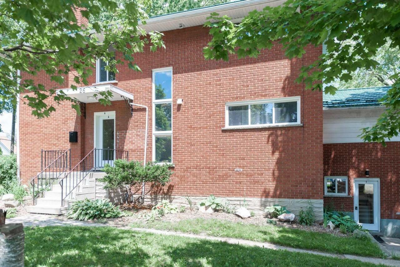 Entire 2 Bedroom Apartment Uptown Waterloo - E2 Extérieur photo